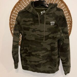 Steel City green camo hooded sweatshirt size small